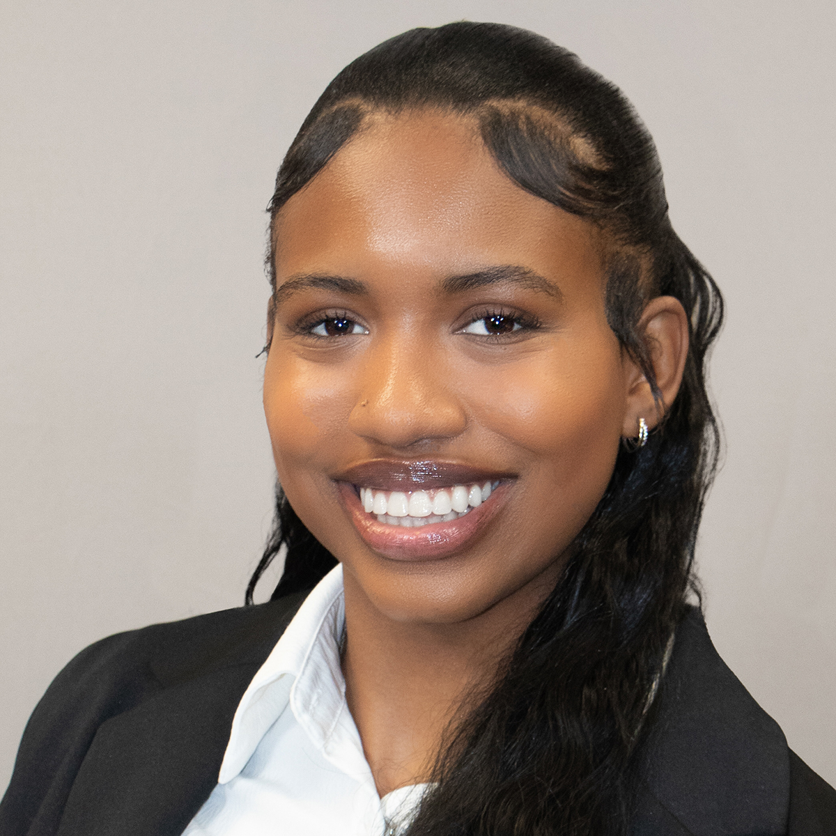 portrait of Alexis Lasheia White